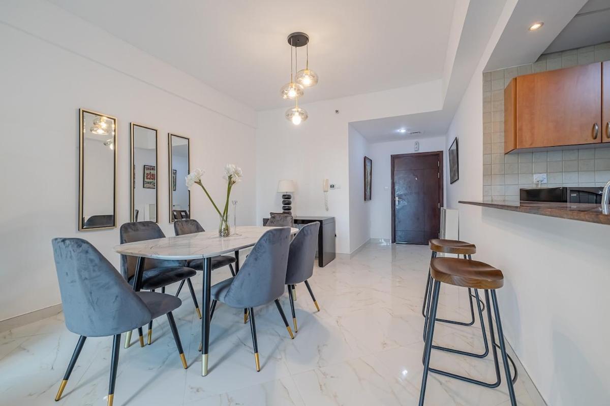 2 Bedroom Apartment I Marina Diamond 4 I Close To Metro Dubai Luaran gambar