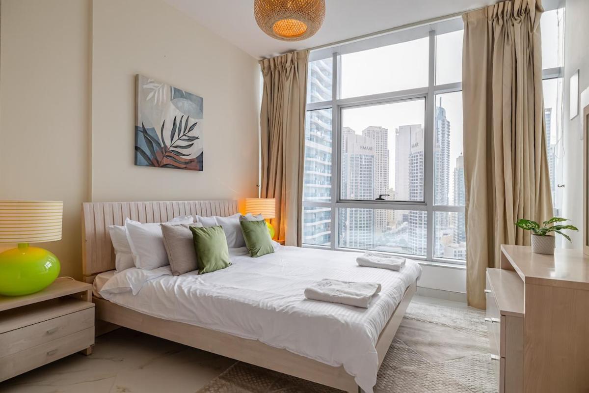 2 Bedroom Apartment I Marina Diamond 4 I Close To Metro Dubai Luaran gambar